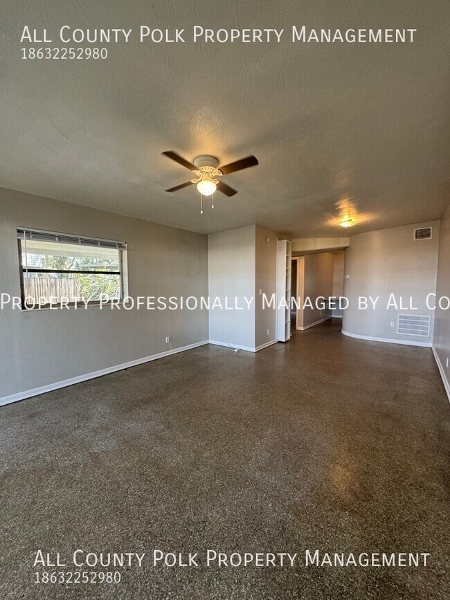 Fantastic 1 Bedroom Duplex for Rent! Apartment Plant City, FL