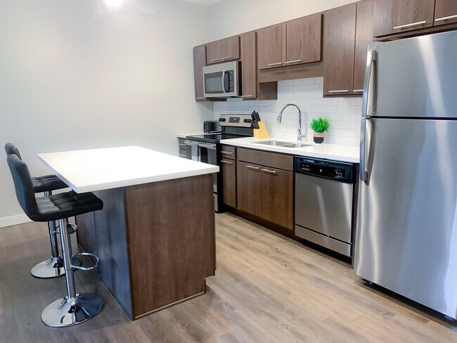 Photo - 1400 E Walnut St Unidad SI ID1036753P