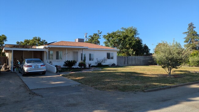 Photo - 4665 W Hedges Ave
