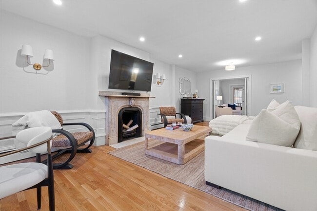 Photo - 161 Warren Ave Unit A