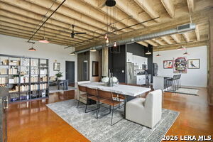 Building Photo - 1331 S Flores St Unit 212