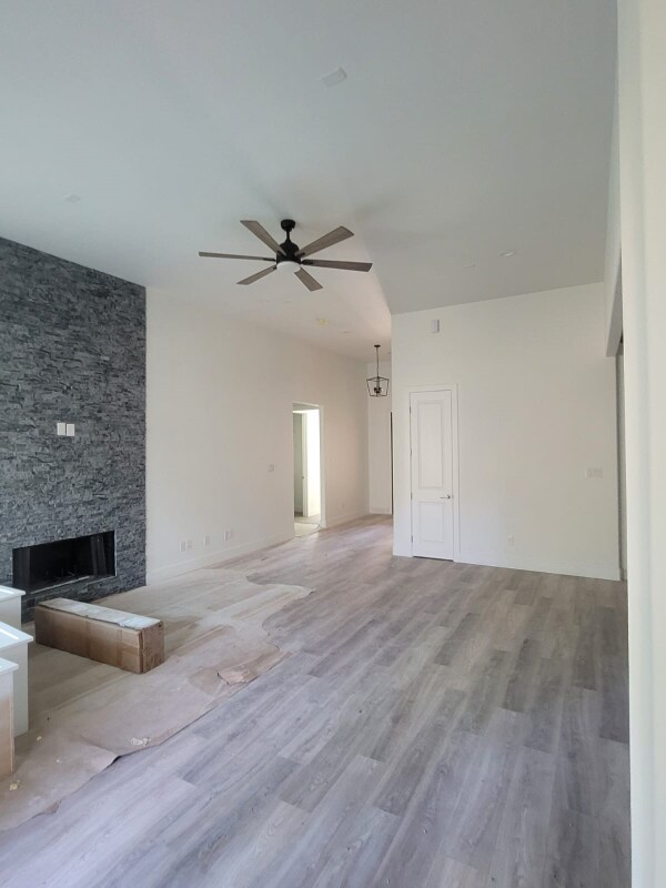 Photo - 255 Kathryn's Ct