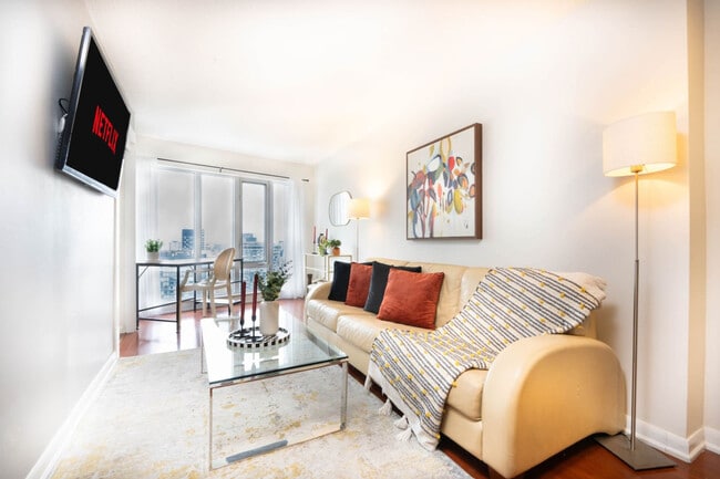 Building Photo - 210 Victoria St Unit SI ID1473261P