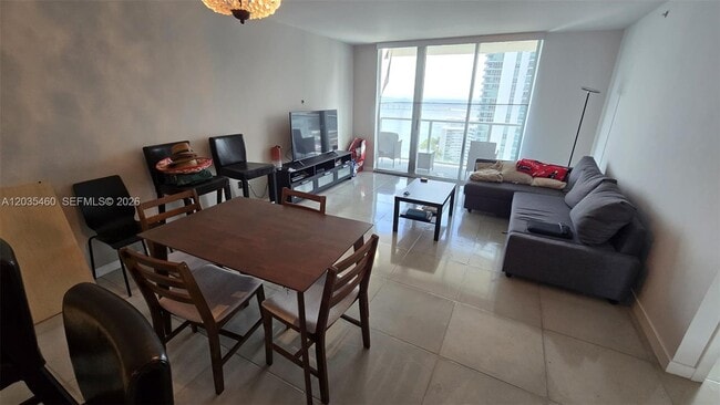 Photo - 1155 Brickell Bay Dr Unidad 2507