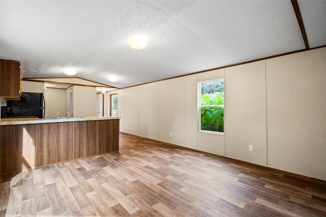 Photo - 202 S Trice St