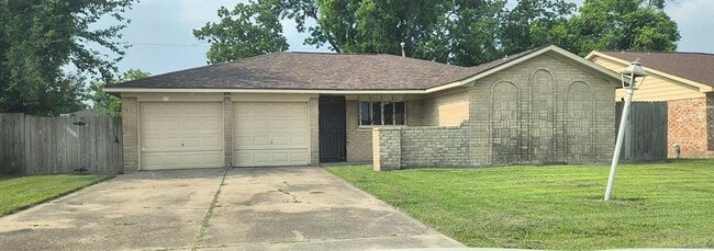 Photo - 3906 Oakside Dr House