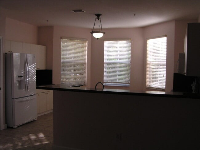 Building Photo - 3514 Shoma Dr Rental