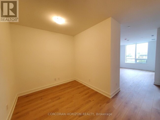 Photo - 268 Buchanan Dr Unit 710W
