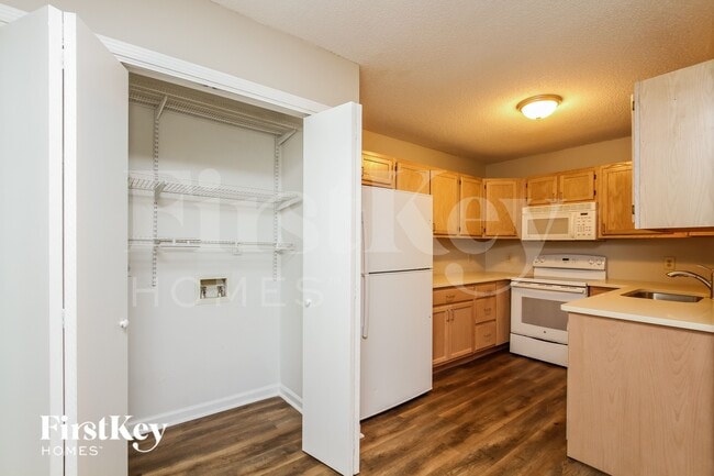 Photo - 123 Mills Valley Dr