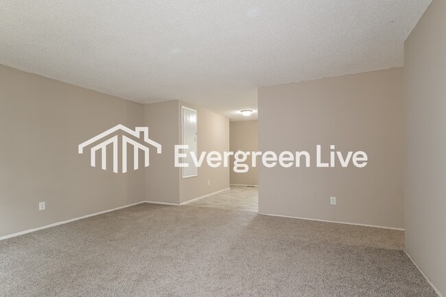 Photo - 1844 Battlefield Dr