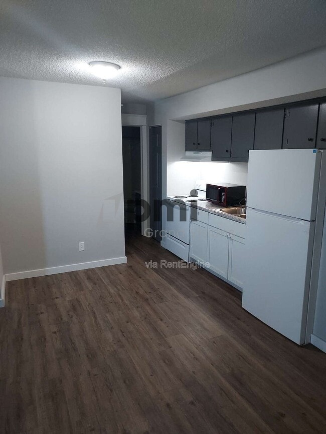 Photo - 465 E Main St Unit 7