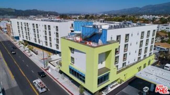 Building Photo - 521 W Colorado St Unit 120 Rental