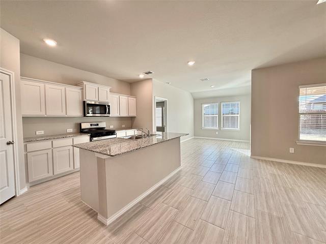 Photo - 8437 Hollymead Ln