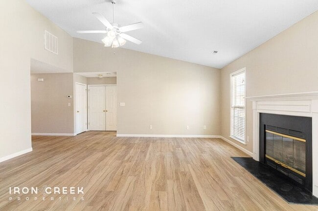 Photo - 89 Running Briar Rd