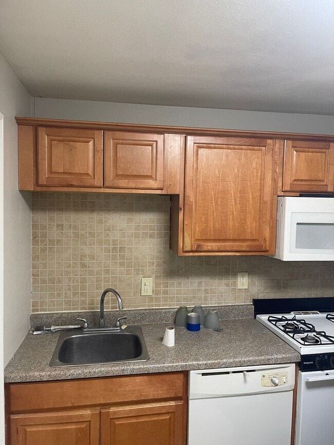 Photo - 4228-4230 Baudin St. Unit 4228