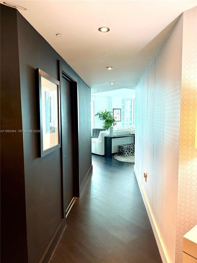 Photo - 55 SE 6th St Unit 3302