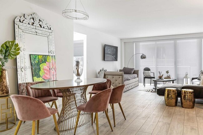 9195 Collins Ave Unit 1104
