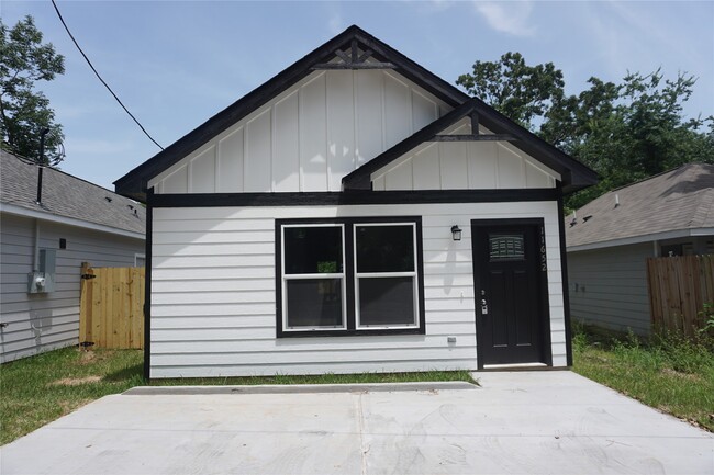 Building Photo - 11652 Vistawood St