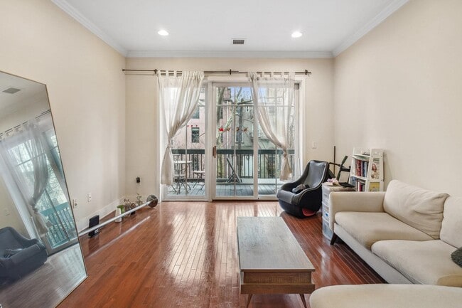 Photo - 61 Grand St Unit 2C