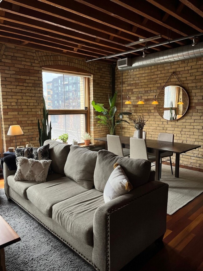 Photo - 708 N 1st St Unidad 223