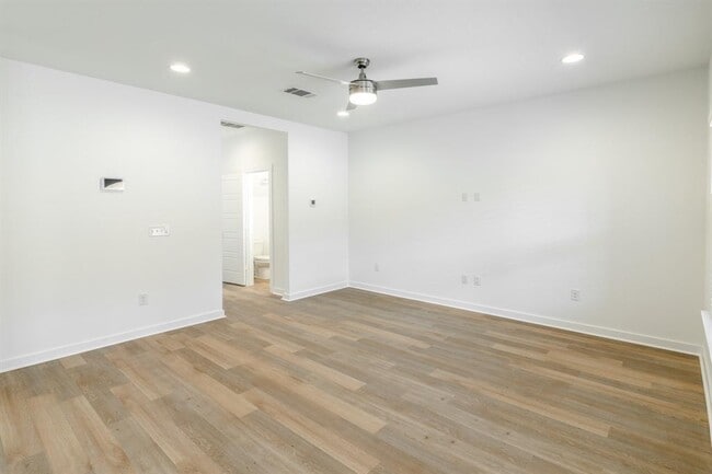 Photo - 1856 Bonham Ln