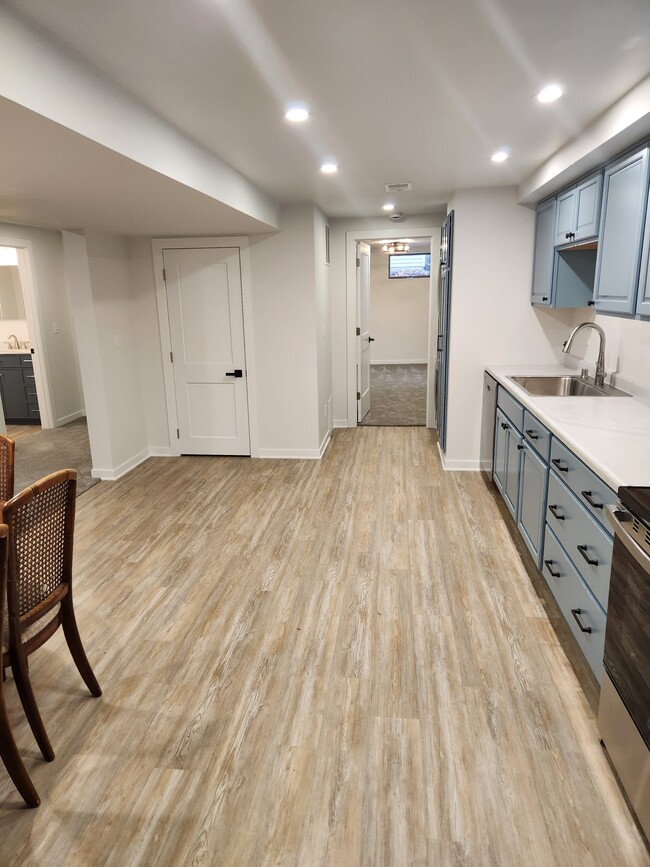 Photo - 3085 Summer Pl Unit Apt B