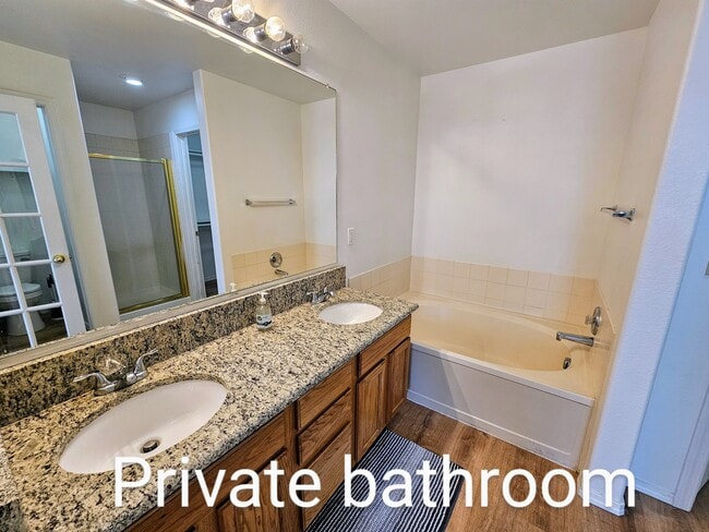 Photo - 1997 Traces Ln