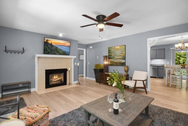 Photo - 78 Bluebird Ln