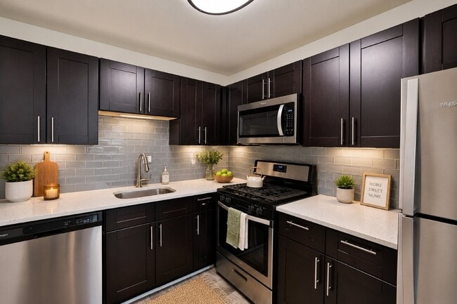 Photo - Willow Run at Mark Center Apartment Homes