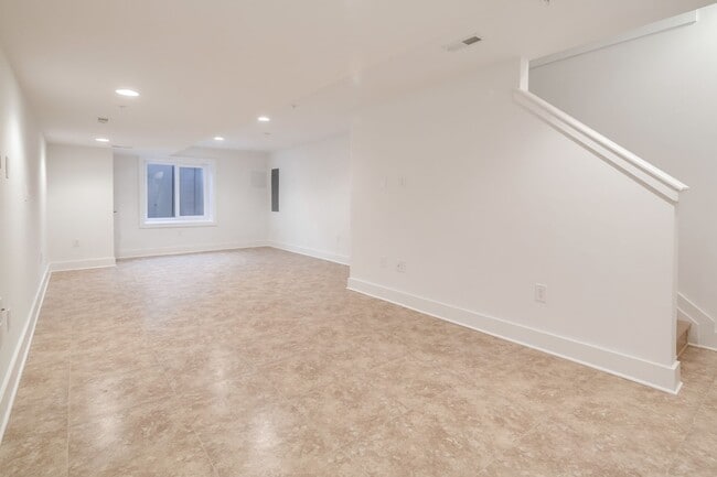 Photo - Queen Village Townhome