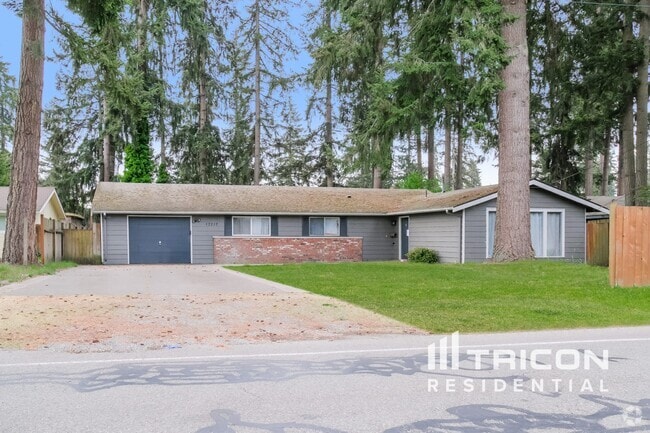 Building Photo - 17217 SE 264th St Rental
