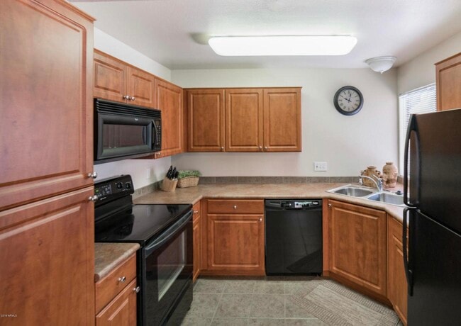 Photo - 10055 E Mountainview Lake Dr Unidad 1068