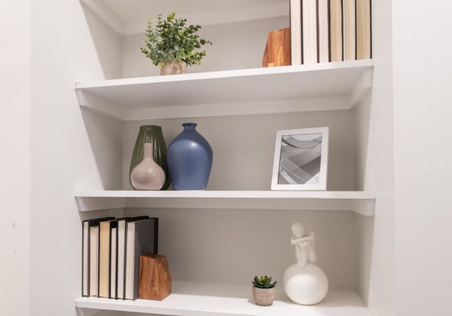 Photo - 601 E Pete Rose Wy Unit SI ID1475826P