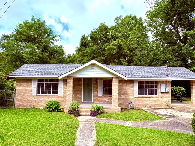 Photo - 861 Welworth St