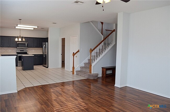 Photo - 5000 Sydney Harbour Ct
