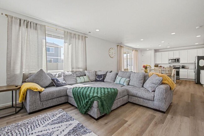 Photo - 4230 Satinwood Dr