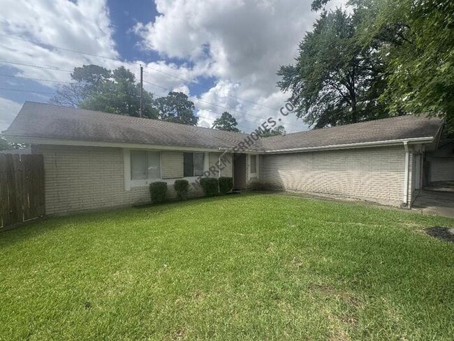 Photo - 23139 Lestergate Dr