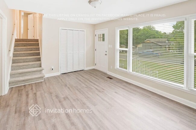 Photo - 6301 Old Coach Rd