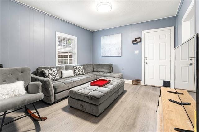 Photo - 130 Crislaur Ave