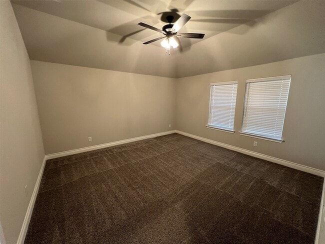 Photo - 805 Hardaway Ln