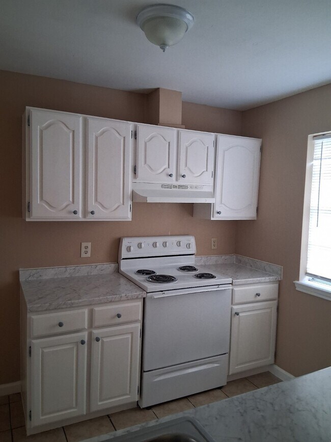 Photo - 2030 Plantation Dr
