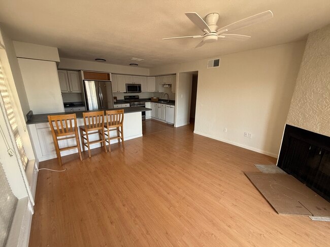 Photo - 3002 N 70th St Unit 205