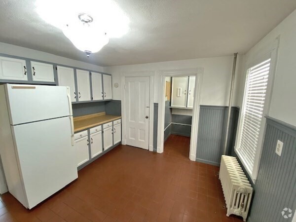 Building Photo - 369 Savin Hill Ave Unit 2 Rental