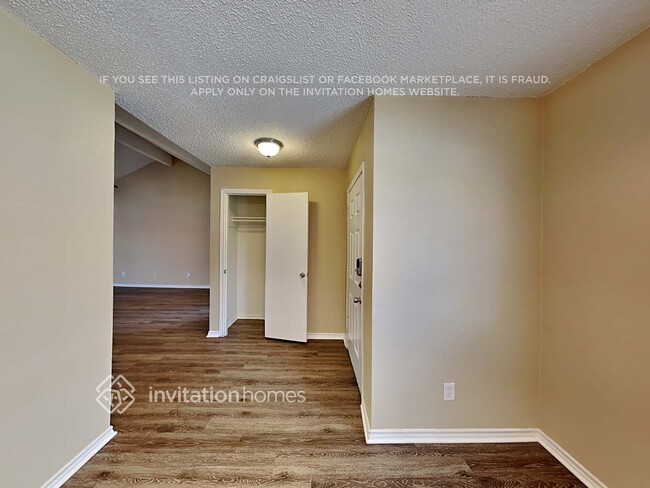 Photo - 2306 Lakeshore Ln