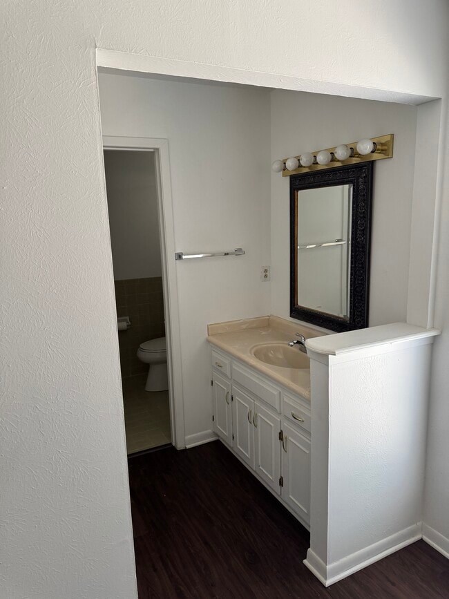 Photo - 1806 Crescent Dr