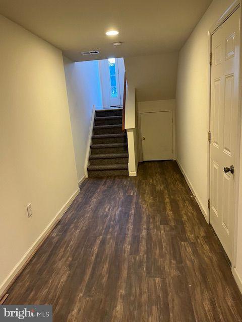 Photo - 103 Dobson Ct