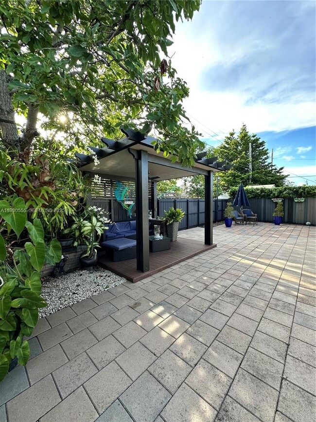 Photo - 5010 E 1st Ave