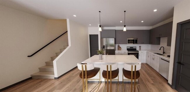 Building Photo - 1881 2nd Ave Unit 4303