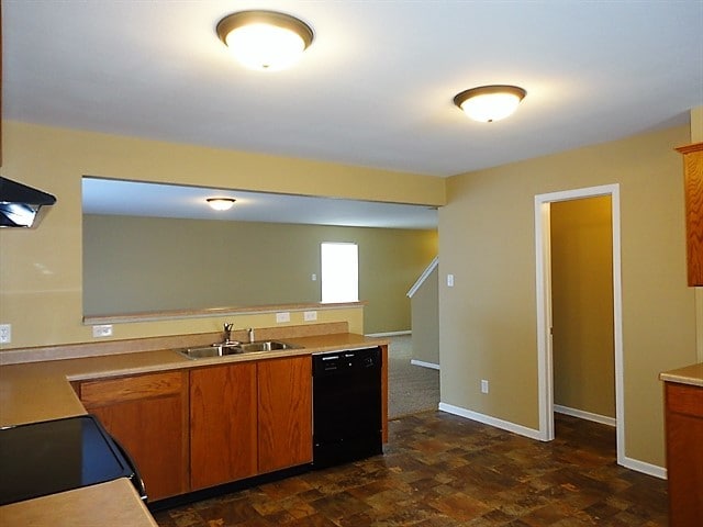 Photo - 3126 Hurst St