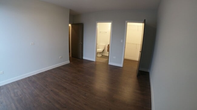 Photo - 3301 N Sheffield Ave Unidad 402